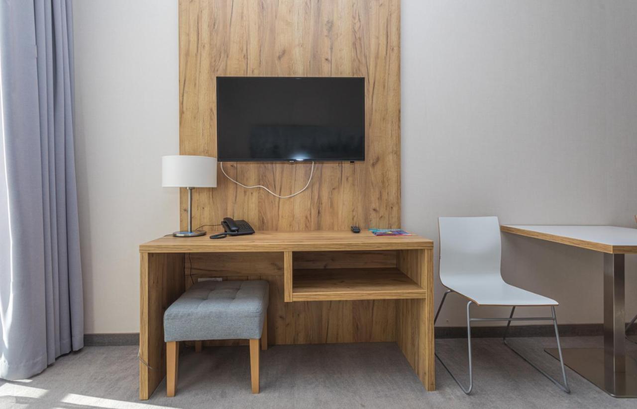 Aparthotel Apartamenty Czarna Gora 325 Сєнна Екстер'єр фото